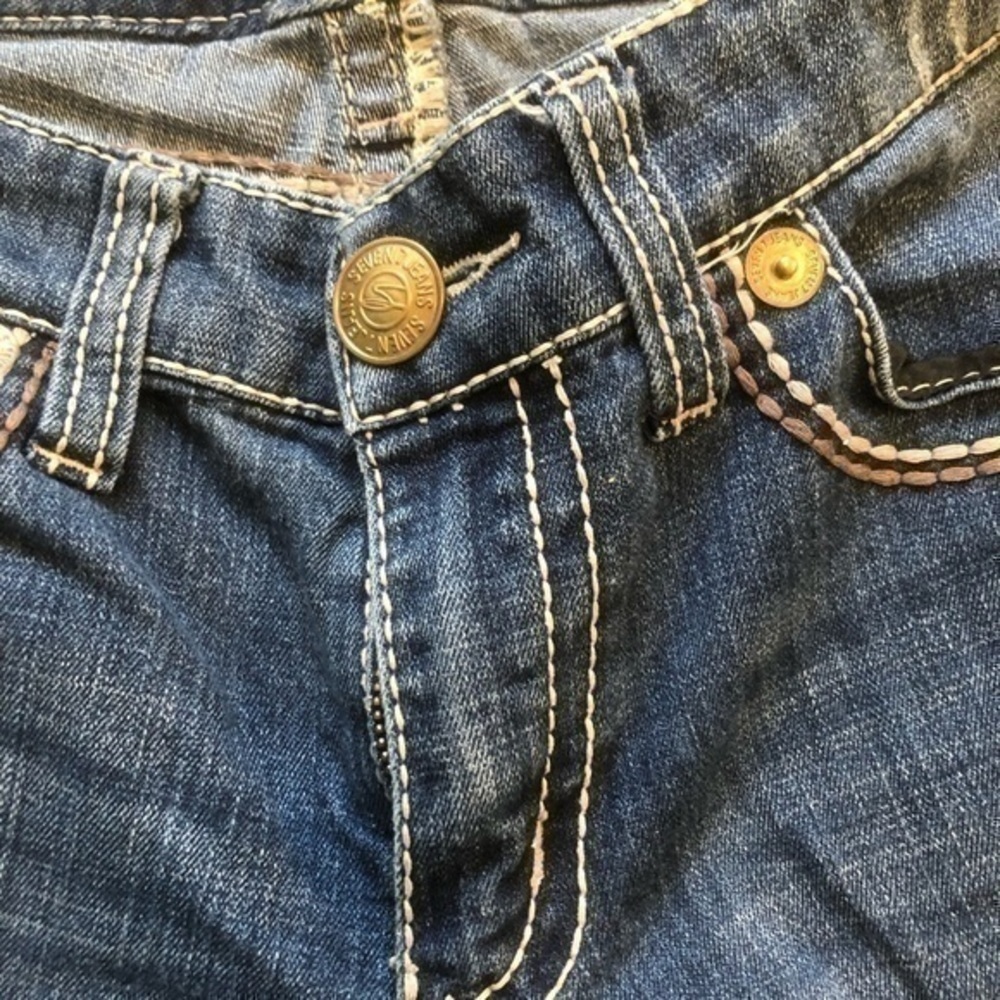 JEANS - Picture 4 of 16